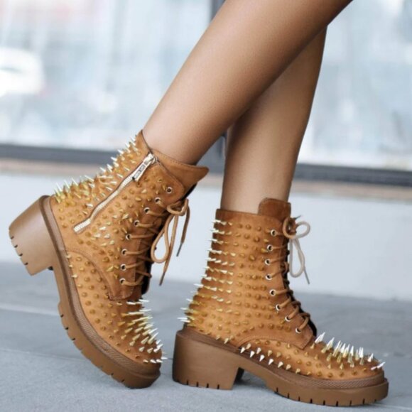 STUCK WITH YOU STUDDED  NUBUCK BOOTIE-TAN ( BRAND NEW !!!! ) - Picture 1 of 5
